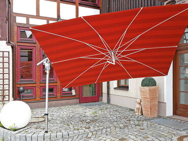Außenbeschattung - großer quadratischer Ampelschirm / Sonnenschirm rot, sehr flexibel